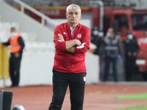 Rıza Çalımbay: “Takım Gayet İyi Hiçbir Sorunumuz Yok”