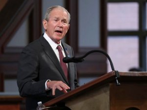 Eski Abd Başkanı Bush: “Afganistan’da Yaşanan Trajik Olayları Derin Bir Üzüntüyle İzliyoruz”