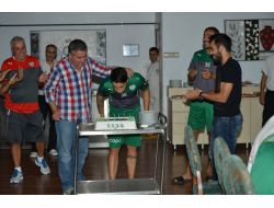 Josue'ye Sürpriz Doğum Günü