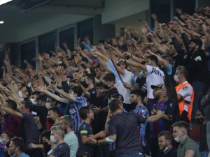 Uefa Konferans Ligi: Trabzonspor: 0 - As Roma: 0 (İ̇lk Yarı)