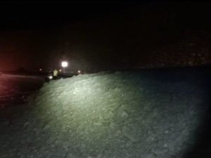 Heyelan Nedeniyle Artvin- Yusufeli Karayolu Ulaşıma Kapandı