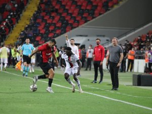 Süper Lig: Gaziantep Fk: 0 - Beşiktaş: 0 (Maç Sonucu)