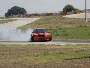 Uşak’ta Drift Gösterisi Nefesleri Kesti