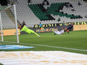 Süper Lig: Konyaspor: 0 - Başakşehir: 1 (İ̇lk Yarı)
