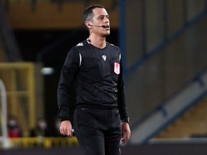 Trabzonspor-sivasspor Maçının Var’ı Alper Ulusoy