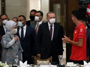 Cumhurbaşkanı Erdoğan: “Türkiye 13 Madalya Kazanarak Bir Rekora İmza Attı”