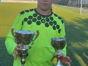 Fenerbahçe Genç Kaleciyi İ̇stanbul’a Çağırdı