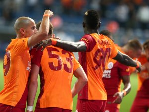 Galatasaray 4. Kez Gruplarda