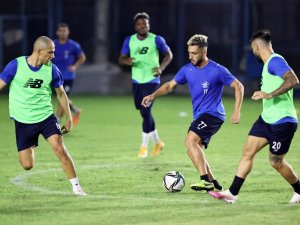 Adana Demirspor, Konyaspor Maçını Beklemeye Başladı