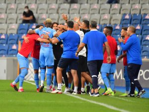 Süper Lig: Medipol Başakşehir: 0 - Kayserispor: 1 (İ̇lk Yarı)