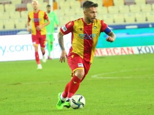 Yeni Malatyaspor’dan Milli Takıma Adem Büyük Göndermesi!