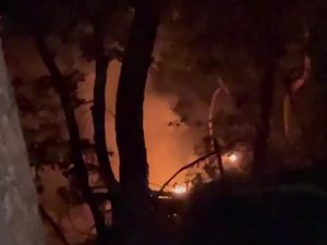 Bursa’da Yıldırım Düştü, Ormanlık Alanda Yangın Çıktı
