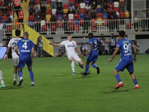 Süper Lig: Altay: 0 - Fenerbahçe: 0 (İ̇lk Yarı)