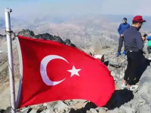 Kaçkar Dağı’na ’30 Ağustos’ Tırmanışı