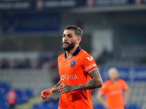 Başakşehir’de Caiçara Kadro Dışı Bırakıldı!