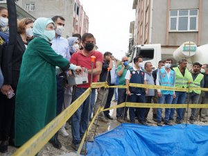 Toki̇, Selde Yıkılan 16 İş Yerinin Temelini Attı
