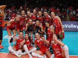 Filenin Sultanları, Namağlup Yarı Finalde