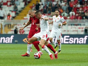2022 Fıfa Dünya Kupası Elemeleri: Türkiye: 1 - Karadağ: 0 (Maç Devam Ediyor)