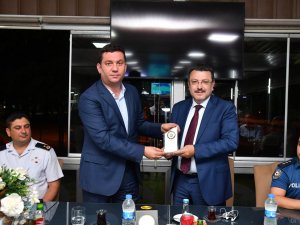 Ortahisar Kaymakamı Tolga Toğan’a Veda Yemeği