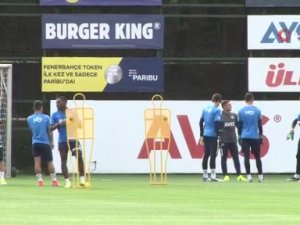 Fenerbahçe’nin Yeni Transferleri Antrenmanda