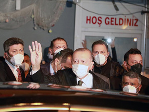 Cumhurbaşkanı Erdoğan  Güneysu'ya Geçti