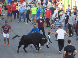 İ̇spanya’da Covid-19 Salgının Başından Bu Yana İlk Boğa Koşusu Yapıldı
