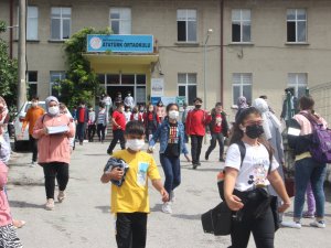 Afet Bölgesi İlan Edilen İ̇nebolu’da Yüz Yüze Eğitim Başladı