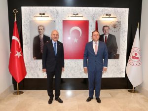 İ̇çişleri Bakanı Soylu, Ab Genişleme Ve Komşuluk Politikası Komiseri Varhelyi’yi Kabul Etti