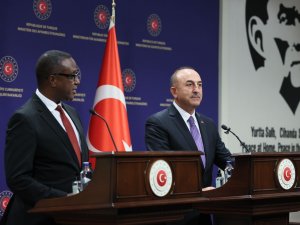 Bakan Çavuşoğlu: “Kim Yaparsa Yapsın Demokrasiye Karşı Müdahalelere Karşıyız”