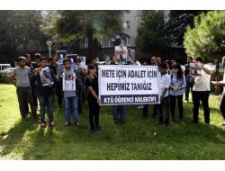 Darp Edilen Arkadaşları İçin Bu Kez Hastane Önünde Eylem Yaptılar