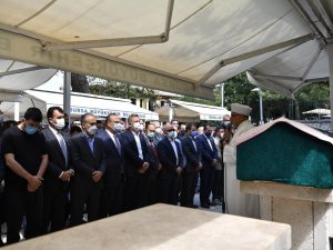 Bursa Büyükşehir Belediye Başkanı Alinur Aktaş’ın Acı Günü