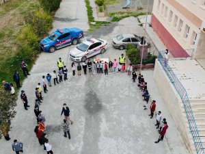 Jandarma Ekipleri, Öğrencilerle Buluştu