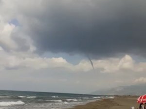 Hatay’da Hortum Korkuttu