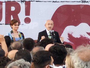 Chp İ̇stanbul İ̇l Başkanlığının Yeni Binası Açıldı
