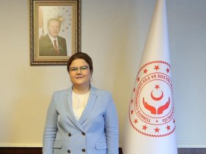 İ̇htiyaç Sahibi Ailelerin Çocukları İçin 1.259 Lira Bugün Hesaplara Yatırılıyor