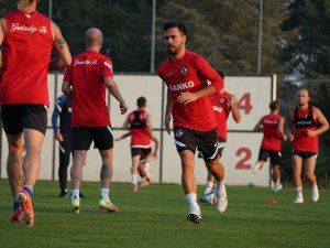 Gaziantep Fk’ya 14 Oyuncu Geldi, 13 Oyuncu Gitti