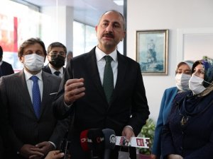 “Parmak İzi İle Kimlik Doğrulama Sistemini 2022 Yılında Tüm Noterlerde Hayata Geçirilmesini Planlıyoruz”