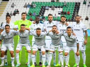 Konyaspor’da 8 Futbolcu Geldi, 15 Gitti