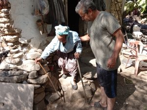 Böyle Vasiyet De Sadakat Da Görülmedi