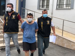 Eşini Bıçakla Rehin Alan Koca Adliyeye Sevk Edildi