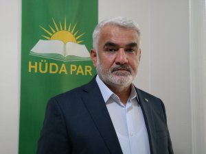 "Kadına Ve Örtüsüne Yapılan Hakaret Kabul Edilemez"