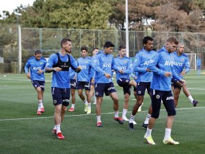 Fenerbahçe Kampa Girdi