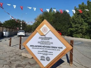 Arslantepe’ye Yeni Tabela