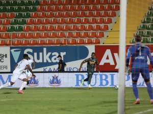 Süper Lig: Alanyaspor: 1 - Gzt Giresunspor: 0 (Maç Sonucu)