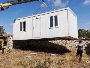 Altıntaş’ta Yaralar Sarılıyor