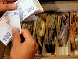 Bütçe Ağustos’ta 40,8 Milyar Lira Fazla Verdi