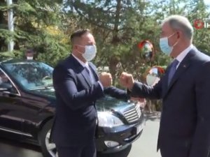 Bakan Akar, Kosovalı Mevkidaşı Mehaj İle Görüştü