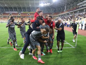 Süper Lig: Yeni Malatyaspor: 3 - Fatih Karagümrük: 4 (Maç Sonucu)