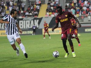 Süper Lig: Altay: 2 - Göztepe: 1 (Maç Sonucu)