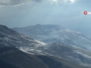 Palandöken’e İlk Kar Yağdı
